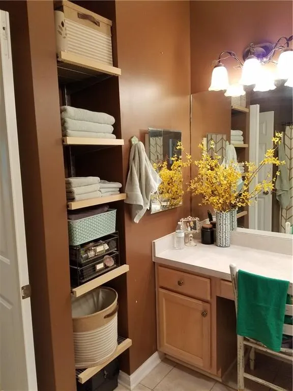 5641 Roswell Road Unit 218, Atlanta, Georgia 30342, 2 Bedrooms Bedrooms, ,2 BathroomsBathrooms,Residential,Sold,5641 Roswell Road Unit 218,5913336