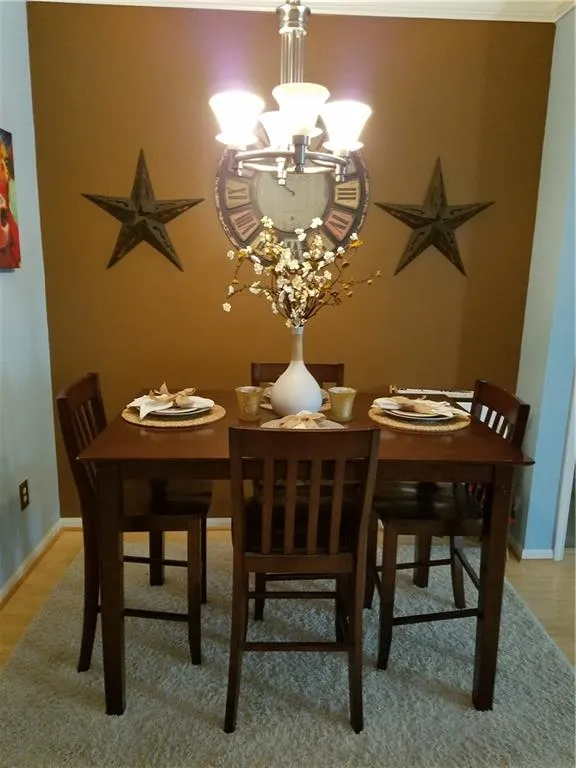 5641 Roswell Road Unit 218, Atlanta, Georgia 30342, 2 Bedrooms Bedrooms, ,2 BathroomsBathrooms,Residential,Sold,5641 Roswell Road Unit 218,5913336