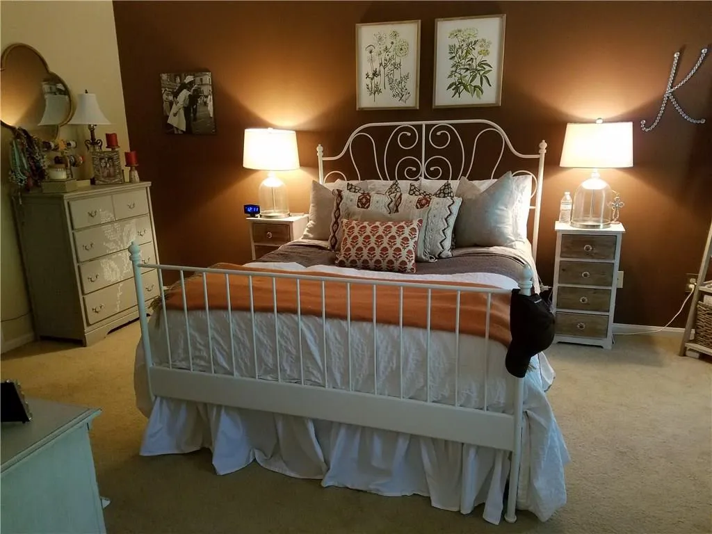 5641 Roswell Road Unit 218, Atlanta, Georgia 30342, 2 Bedrooms Bedrooms, ,2 BathroomsBathrooms,Residential,Sold,5641 Roswell Road Unit 218,5913336