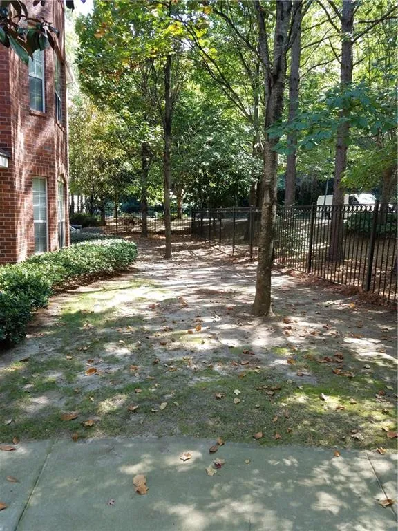 5641 Roswell Road Unit 218, Atlanta, Georgia 30342, 2 Bedrooms Bedrooms, ,2 BathroomsBathrooms,Residential,Sold,5641 Roswell Road Unit 218,5913336