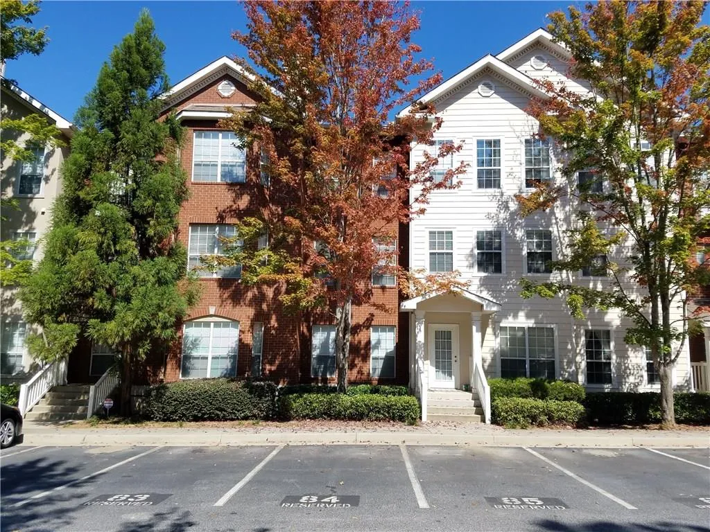 5641 Roswell Road Unit 218, Atlanta, Georgia 30342, 2 Bedrooms Bedrooms, ,2 BathroomsBathrooms,Residential,Sold,5641 Roswell Road Unit 218,5913336