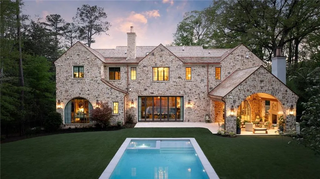 41 Blackland Road Nw, Atlanta, Georgia 30342, 7 Bedrooms Bedrooms, ,6 BathroomsBathrooms,Residential,For Sale,41 Blackland Road Nw,7540360