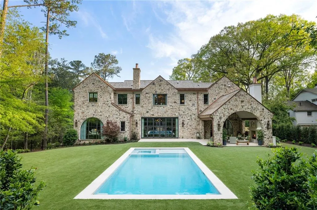 41 Blackland Road Nw, Atlanta, Georgia 30342, 7 Bedrooms Bedrooms, ,6 BathroomsBathrooms,Residential,For Sale,41 Blackland Road Nw,7540360