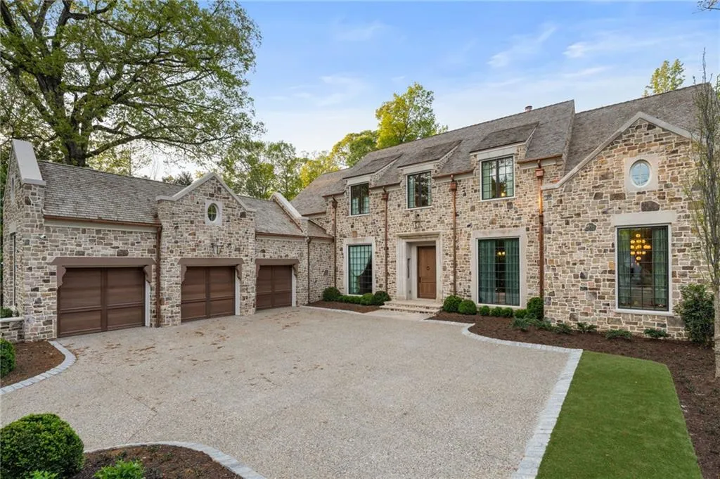 41 Blackland Road Nw, Atlanta, Georgia 30342, 7 Bedrooms Bedrooms, ,6 BathroomsBathrooms,Residential,For Sale,41 Blackland Road Nw,7540360