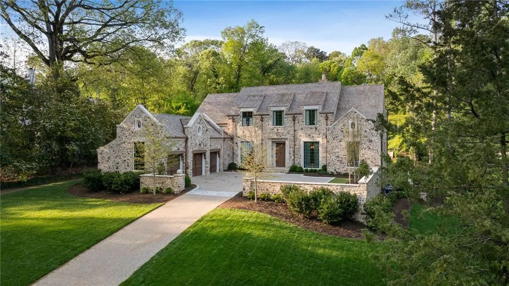 41 Blackland Road Nw, Atlanta, Georgia 30342, 7 Bedrooms Bedrooms, ,6 BathroomsBathrooms,Residential,For Sale,41 Blackland Road Nw,7540360