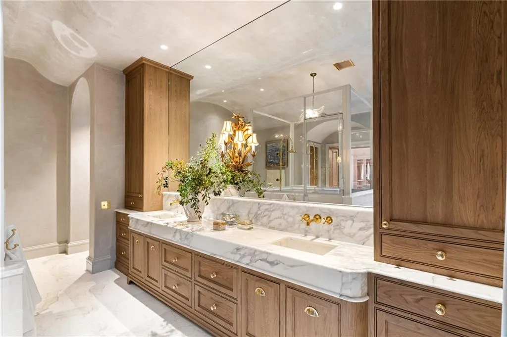 41 Blackland Road Nw, Atlanta, Georgia 30342, 7 Bedrooms Bedrooms, ,6 BathroomsBathrooms,Residential,For Sale,41 Blackland Road Nw,7540360