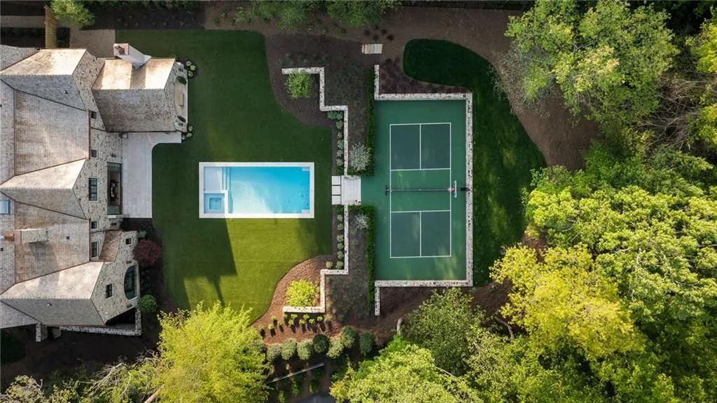 41 Blackland Road Nw, Atlanta, Georgia 30342, 7 Bedrooms Bedrooms, ,6 BathroomsBathrooms,Residential,For Sale,41 Blackland Road Nw,7540360