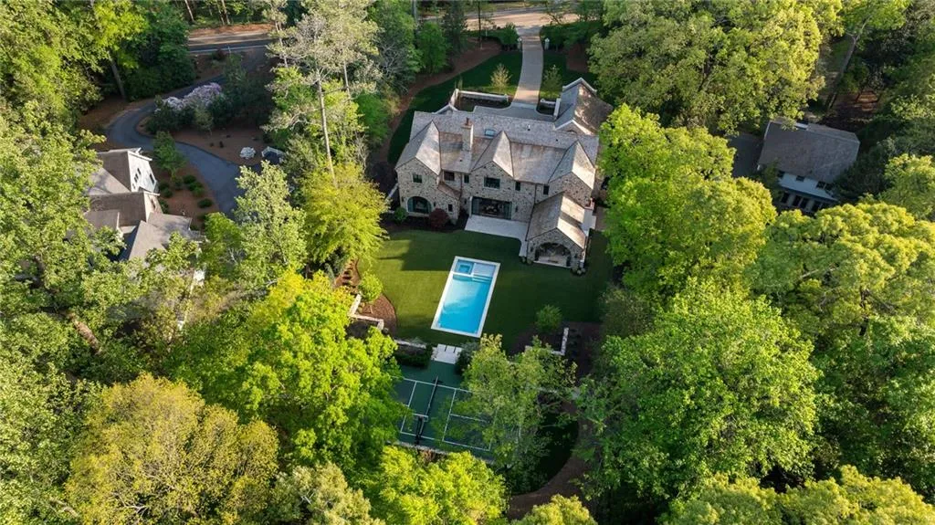 41 Blackland Road Nw, Atlanta, Georgia 30342, 7 Bedrooms Bedrooms, ,6 BathroomsBathrooms,Residential,For Sale,41 Blackland Road Nw,7540360