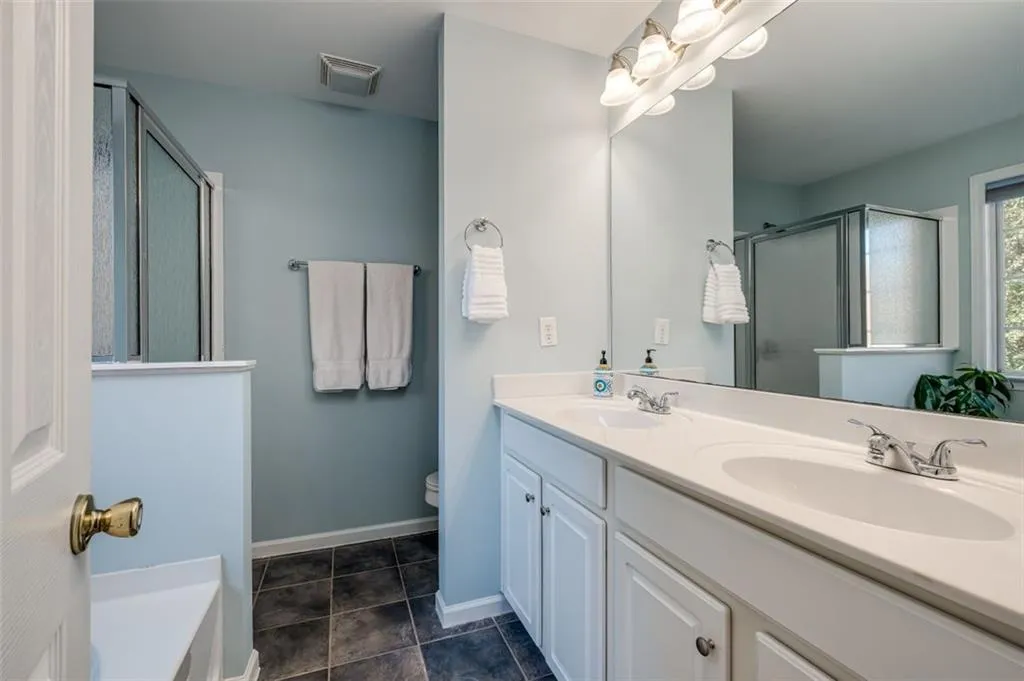 7867 Kiverton Place, Atlanta, Georgia 30350, 4 Bedrooms Bedrooms, ,3 BathroomsBathrooms,Residential,Sold,7867 Kiverton Place,6966270