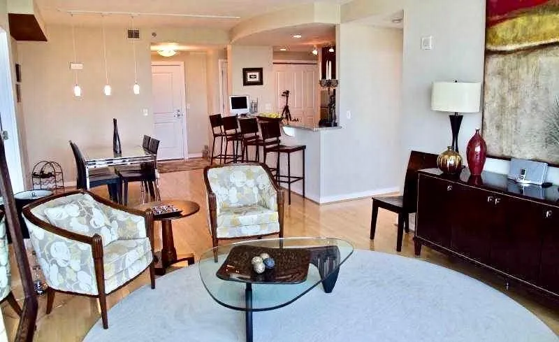 3338 Peachtree Road Ne Unit 3101, Atlanta, Georgia 30326, 2 Bedrooms Bedrooms, ,2 BathroomsBathrooms,Residential,Sold,3338 Peachtree Road Ne Unit 3101,6077819