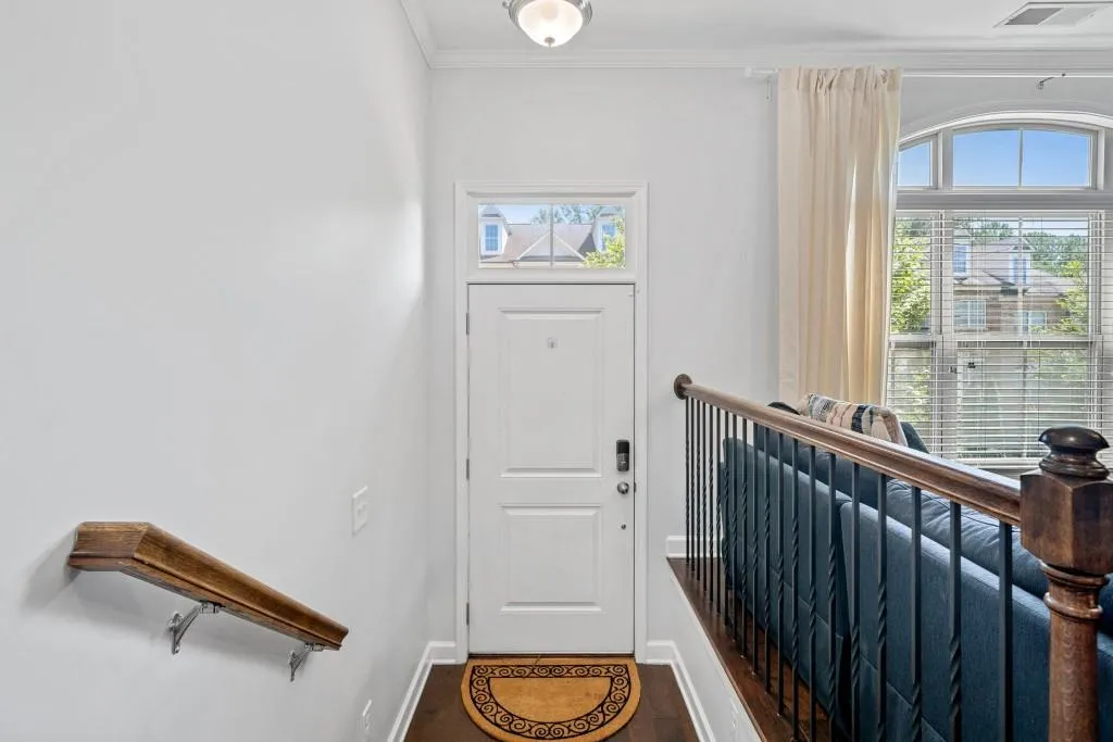 7410 Highland Bluff, Atlanta, Georgia 30328, 3 Bedrooms Bedrooms, ,3 BathroomsBathrooms,Residential,Sold,7410 Highland Bluff,7443263