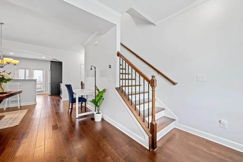 7410 Highland Bluff, Atlanta, Georgia 30328, 3 Bedrooms Bedrooms, ,3 BathroomsBathrooms,Residential,Sold,7410 Highland Bluff,7443263