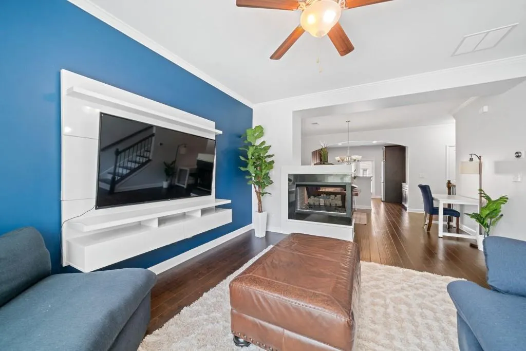 7410 Highland Bluff, Atlanta, Georgia 30328, 3 Bedrooms Bedrooms, ,3 BathroomsBathrooms,Residential,Sold,7410 Highland Bluff,7443263