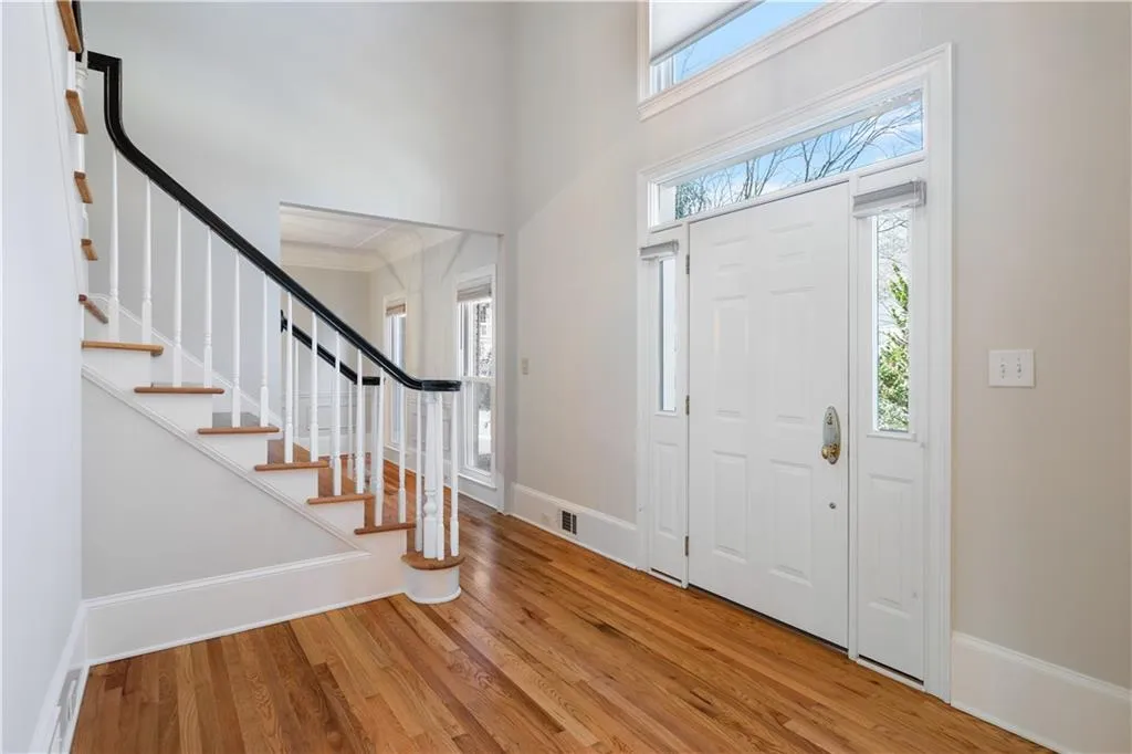 7455 Chestwick Court, Sandy Springs, Georgia 30350, 4 Bedrooms Bedrooms, ,3 BathroomsBathrooms,Residential,Sold,7455 Chestwick Court,6826671