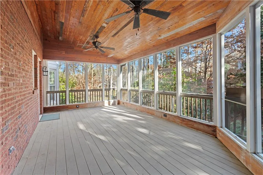 7455 Chestwick Court, Sandy Springs, Georgia 30350, 4 Bedrooms Bedrooms, ,3 BathroomsBathrooms,Residential,Sold,7455 Chestwick Court,6826671