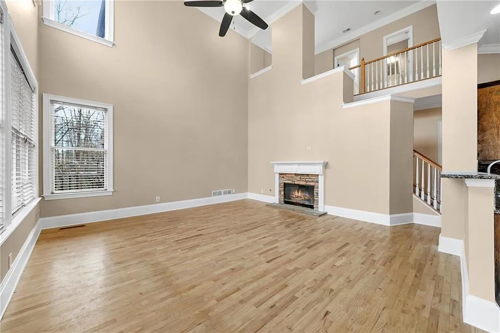 225 Lake Summit View, Atlanta, Georgia 30342, 5 Bedrooms Bedrooms, ,4 BathroomsBathrooms,Residential,For Sale,225 Lake Summit View,7695290