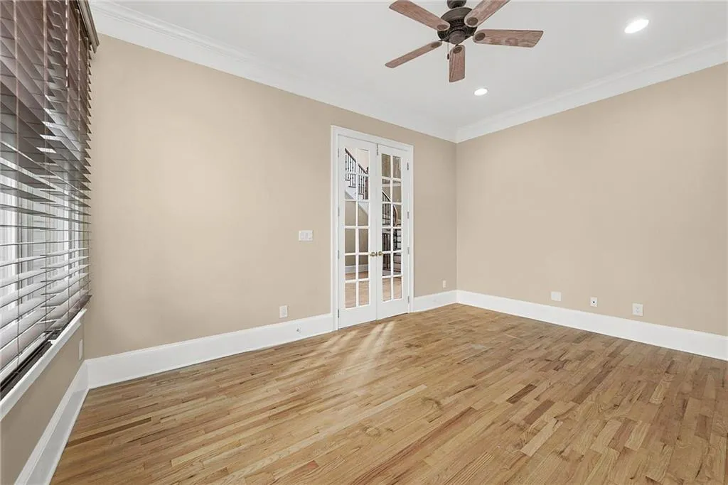 225 Lake Summit View, Atlanta, Georgia 30342, 5 Bedrooms Bedrooms, ,4 BathroomsBathrooms,Residential,For Sale,225 Lake Summit View,7695290