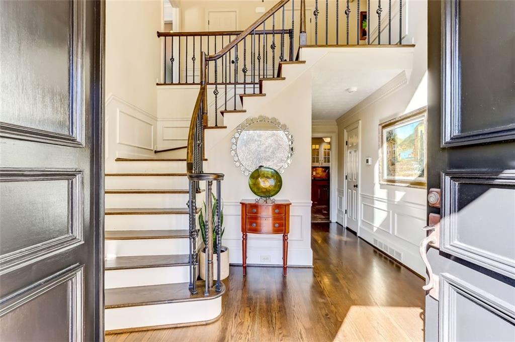 Impressive 2 story Foyer