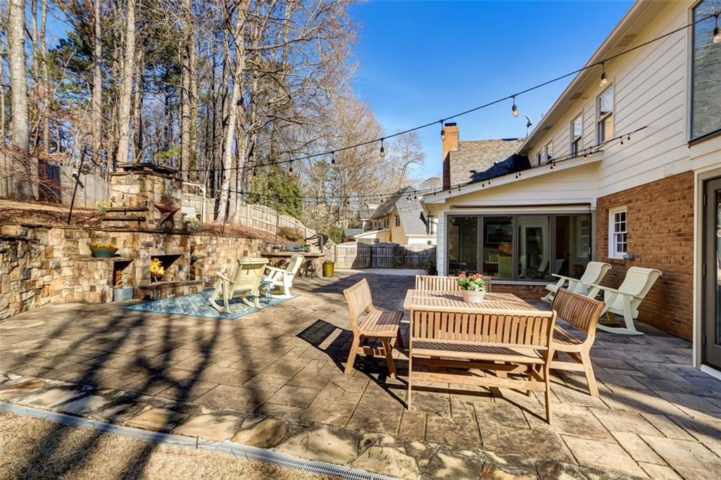 Another great view of backyard living area!