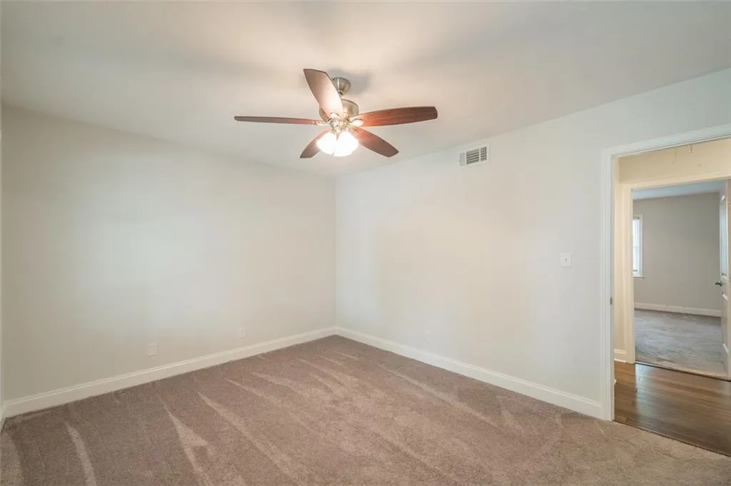 6700 Roswell Road Unit 21d, Atlanta, Georgia 30328, 2 Bedrooms Bedrooms, ,1 BathroomBathrooms,Residential,Sold,6700 Roswell Road Unit 21d,6894491