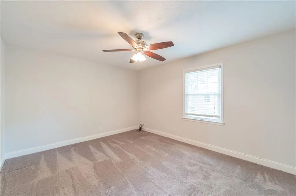 6700 Roswell Road Unit 21d, Atlanta, Georgia 30328, 2 Bedrooms Bedrooms, ,1 BathroomBathrooms,Residential,Sold,6700 Roswell Road Unit 21d,6894491