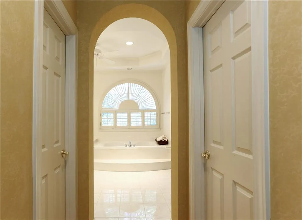 3235 Jett Ferry Court, Sandy Springs, Georgia 30350, 5 Bedrooms Bedrooms, ,4 BathroomsBathrooms,Residential,Sold,3235 Jett Ferry Court,5928561