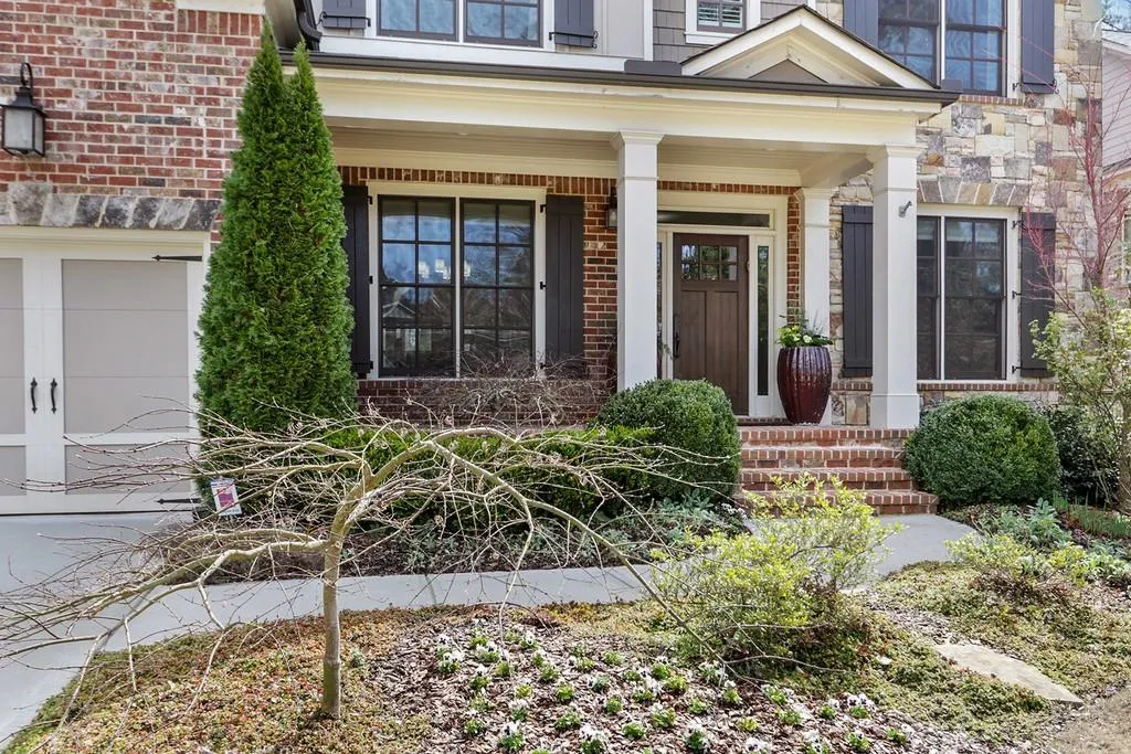 6295 Ferry Drive, Atlanta, Georgia 30328, 5 Bedrooms Bedrooms, ,4 BathroomsBathrooms,Residential,Sold,6295 Ferry Drive,6519448