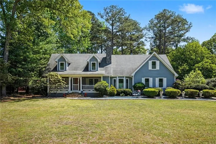 180 Roxboro Court, Fayetteville, Georgia 30215