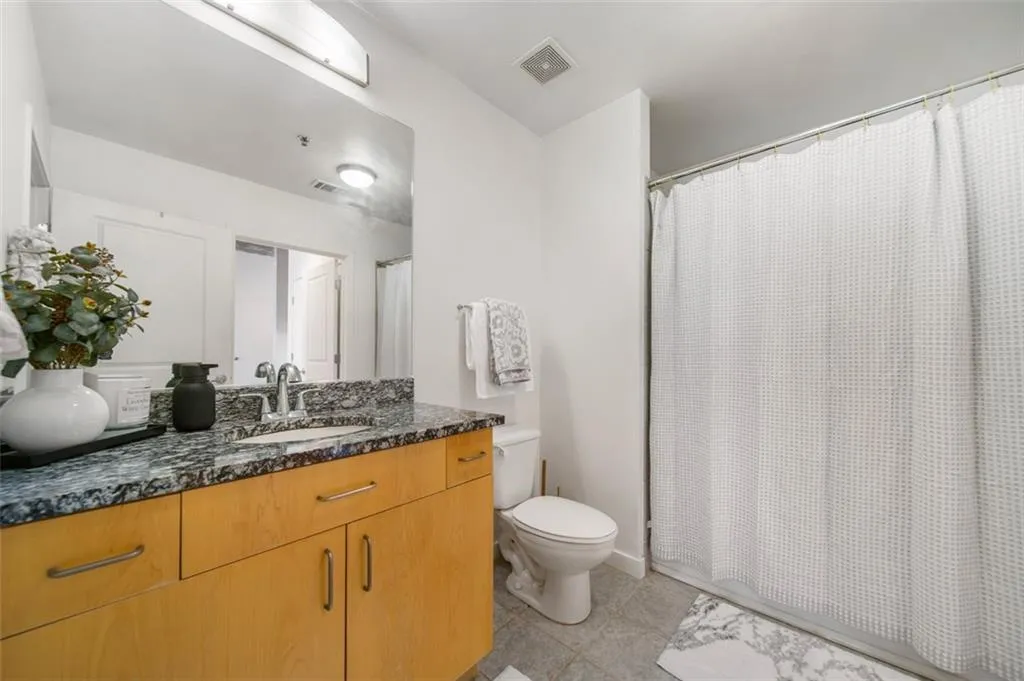 250 Pharr Road Ne Unit 412, Atlanta, Georgia 30305, 1 Bedroom Bedrooms, 0 ,1 BathroomBathrooms,Residential,For Sale,250 Pharr Road Ne Unit 412,7618637