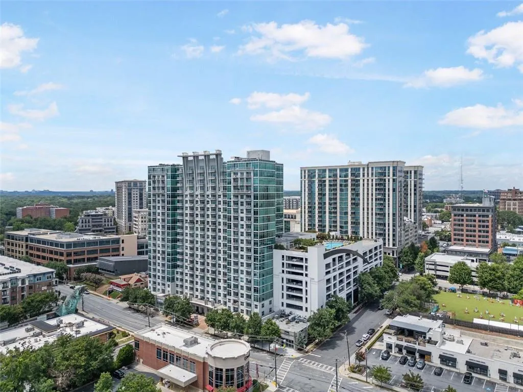 250 Pharr Road Ne Unit 412, Atlanta, Georgia 30305, 1 Bedroom Bedrooms, ,1 BathroomBathrooms,Residential,For Sale,250 Pharr Road Ne Unit 412,7618637