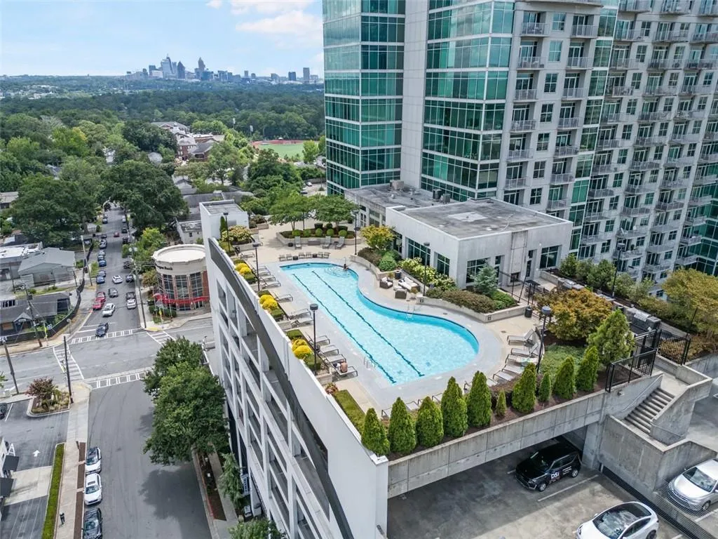 250 Pharr Road Ne Unit 412, Atlanta, Georgia 30305, 1 Bedroom Bedrooms, ,1 BathroomBathrooms,Residential,For Sale,250 Pharr Road Ne Unit 412,7618637