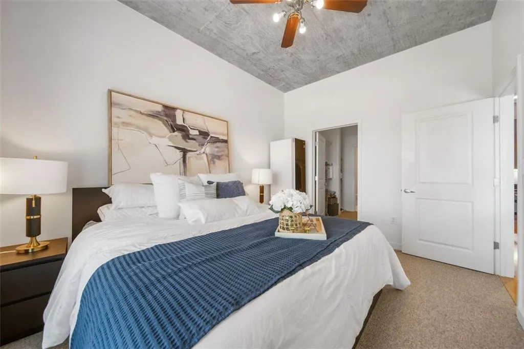 250 Pharr Road Ne Unit 412, Atlanta, Georgia 30305, 1 Bedroom Bedrooms, 0 ,1 BathroomBathrooms,Residential,For Sale,250 Pharr Road Ne Unit 412,7618637