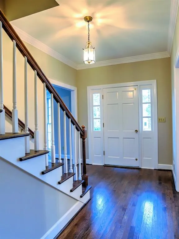 740 Old Post Road, Sandy Springs, Georgia 30328, 4 Bedrooms Bedrooms, ,3 BathroomsBathrooms,Residential,Sold,740 Old Post Road,6690067