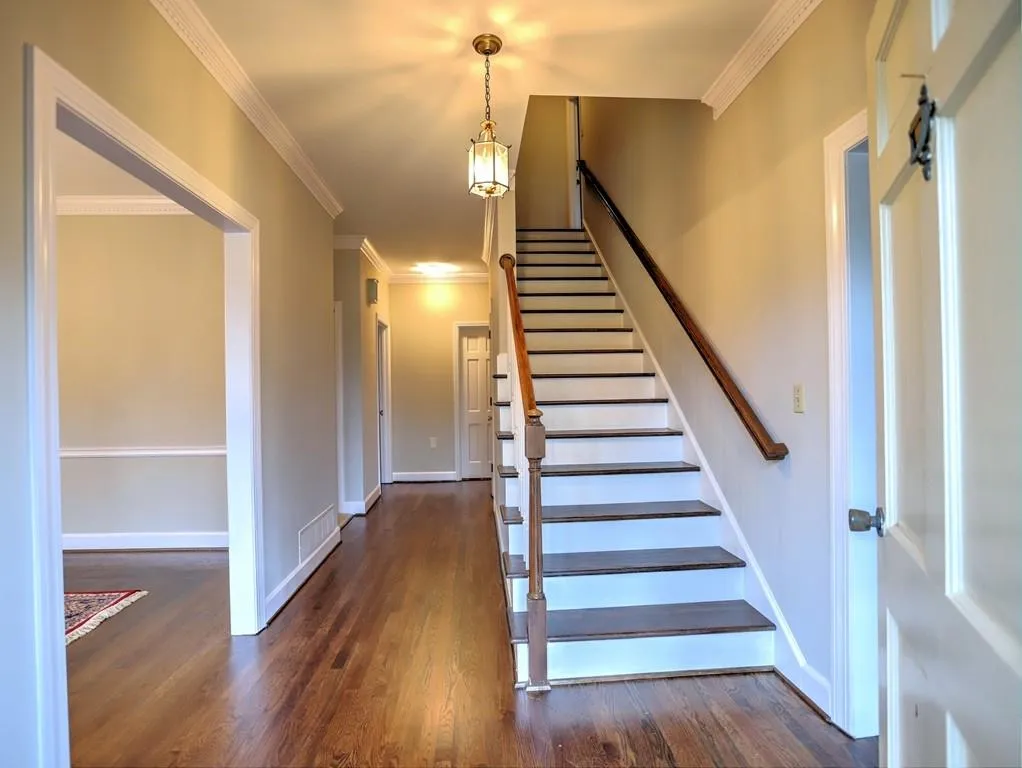 740 Old Post Road, Sandy Springs, Georgia 30328, 4 Bedrooms Bedrooms, ,3 BathroomsBathrooms,Residential,Sold,740 Old Post Road,6690067