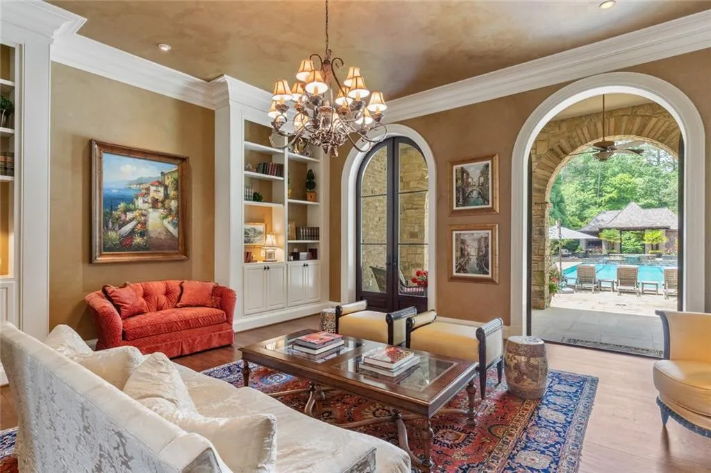 5310 London Drive, Sandy Springs, Georgia 30327, 6 Bedrooms Bedrooms, ,6 BathroomsBathrooms,Residential,Sold,5310 London Drive,7041612