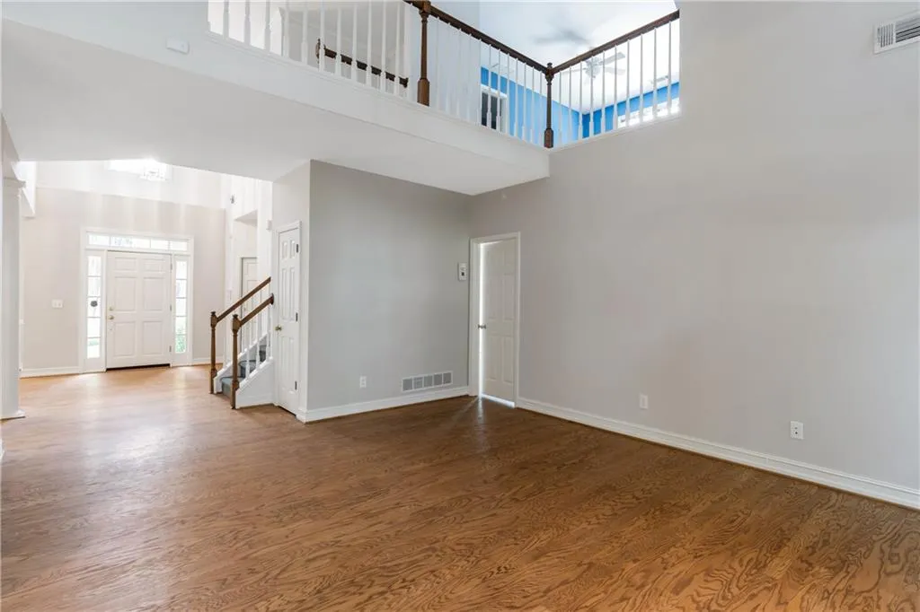 236 Spalding Gates Drive Ne, Sandy Springs, Georgia 30328, 4 Bedrooms Bedrooms, ,3 BathroomsBathrooms,Residential,Sold,236 Spalding Gates Drive Ne,6757054