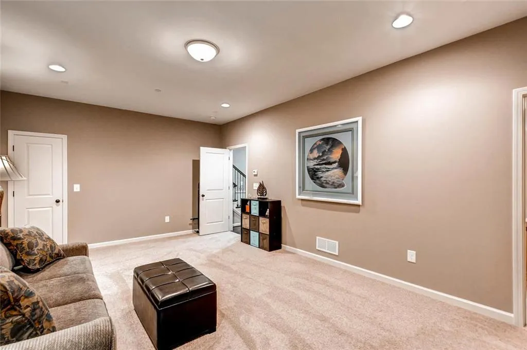 973 Thibideau Court, Sandy Springs, Georgia 30328, 3 Bedrooms Bedrooms, ,3 BathroomsBathrooms,Residential,Sold,973 Thibideau Court,5762241
