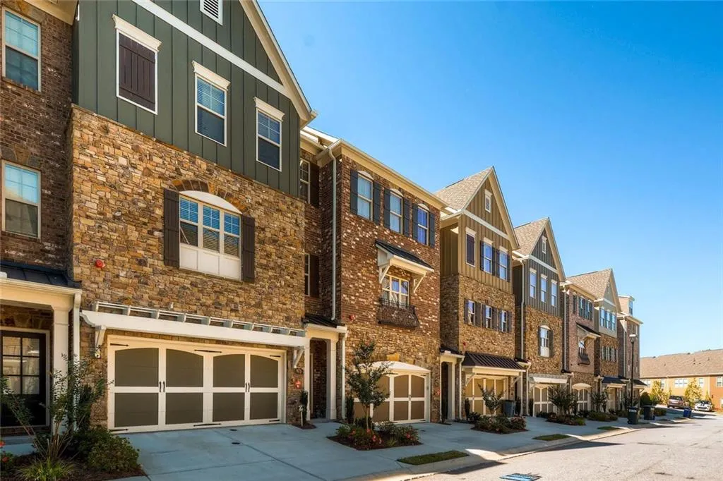 973 Thibideau Court, Sandy Springs, Georgia 30328, 3 Bedrooms Bedrooms, ,3 BathroomsBathrooms,Residential,Sold,973 Thibideau Court,5762241