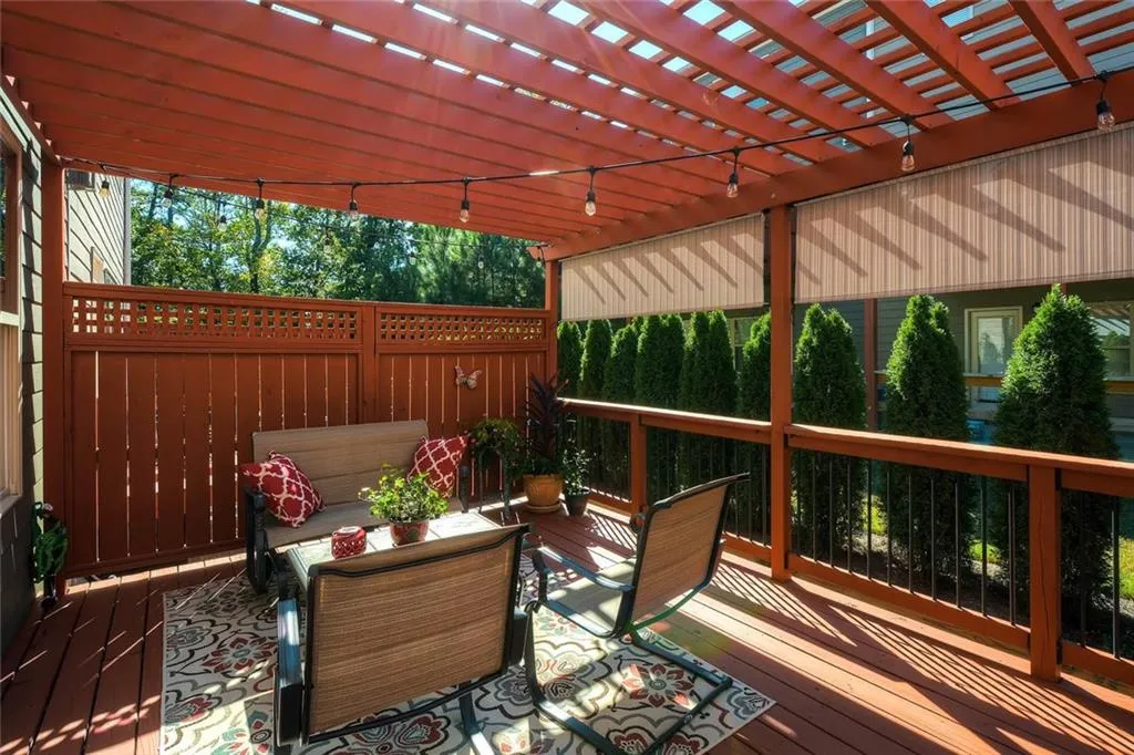 973 Thibideau Court, Sandy Springs, Georgia 30328, 3 Bedrooms Bedrooms, ,3 BathroomsBathrooms,Residential,Sold,973 Thibideau Court,5762241