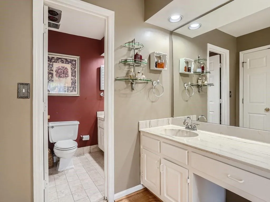 324 The Chace, Sandy Springs, Georgia 30328, 4 Bedrooms Bedrooms, ,3 BathroomsBathrooms,Residential,Sold,324 The Chace,7148810