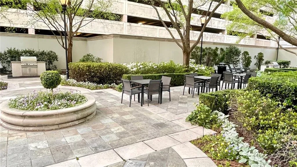 195 14th Street Ne Unit 1507, Atlanta, Georgia 30309, 2 Bedrooms Bedrooms, ,2 BathroomsBathrooms,Residential,For Sale,195 14th Street Ne Unit 1507,7555805