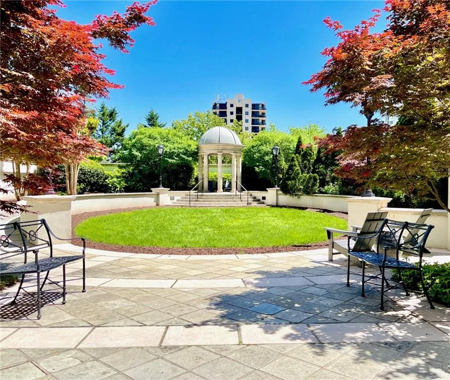 195 14th Street Ne Unit 1507, Atlanta, Georgia 30309, 2 Bedrooms Bedrooms, ,2 BathroomsBathrooms,Residential,For Sale,195 14th Street Ne Unit 1507,7555805