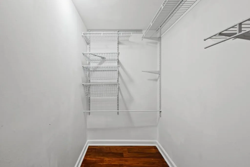 795 Hammond Drive Unit 606, Atlanta, Georgia 30328, 2 Bedrooms Bedrooms, ,1 BathroomBathrooms,Residential,For Sale,795 Hammond Drive Unit 606,7639679