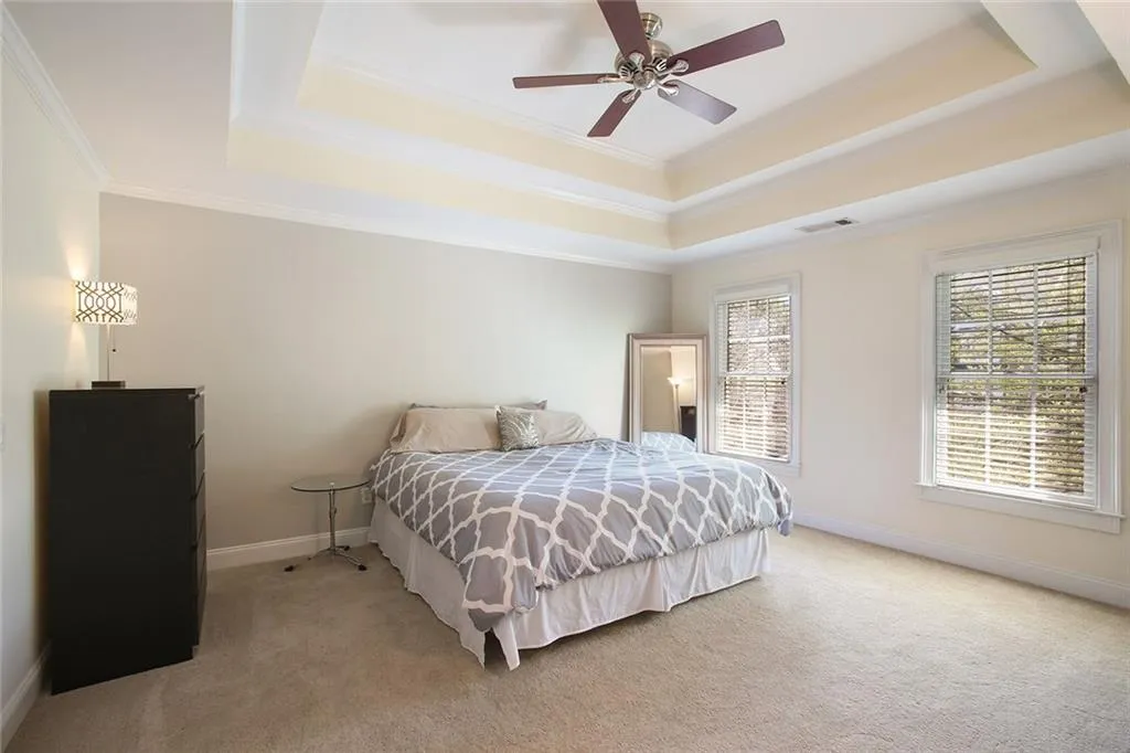 93 Chemin De Vie, Sandy Springs, Georgia 30342, 3 Bedrooms Bedrooms, ,3 BathroomsBathrooms,Residential,Sold,93 Chemin De Vie,5827512