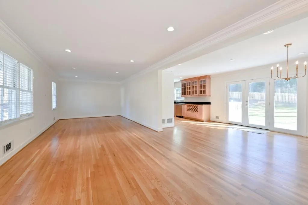 5830 Hilderbrand Drive, Sandy Springs, Georgia 30328, 4 Bedrooms Bedrooms, ,3 BathroomsBathrooms,Residential,Sold,5830 Hilderbrand Drive,6848465