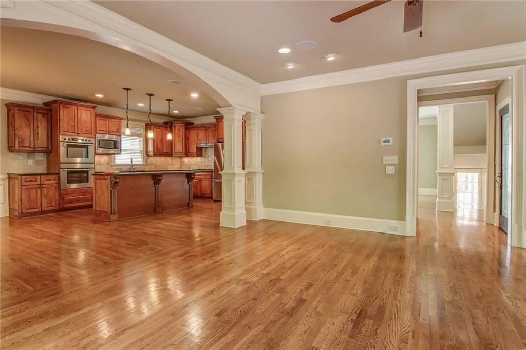 7985 Magnolia Square, Sandy Springs, Georgia 30350, 4 Bedrooms Bedrooms, ,3 BathroomsBathrooms,Residential,Sold,7985 Magnolia Square,6862253