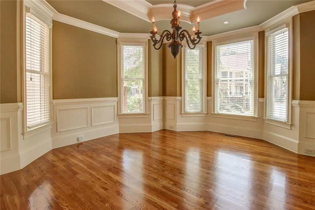 7985 Magnolia Square, Sandy Springs, Georgia 30350, 4 Bedrooms Bedrooms, ,3 BathroomsBathrooms,Residential,Sold,7985 Magnolia Square,6862253