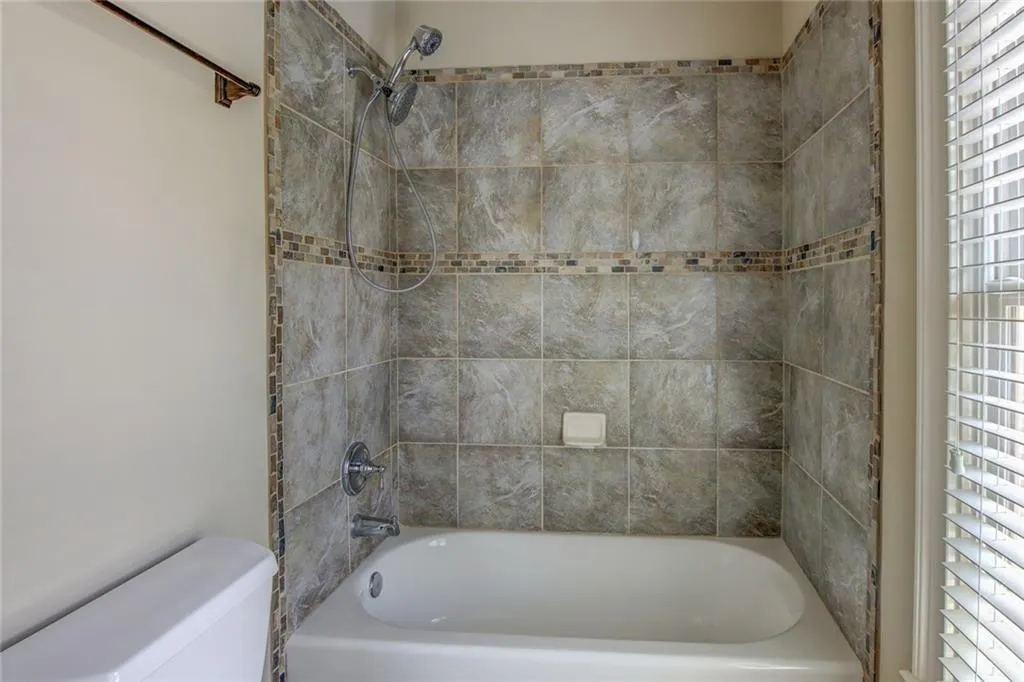 7985 Magnolia Square, Sandy Springs, Georgia 30350, 4 Bedrooms Bedrooms, ,3 BathroomsBathrooms,Residential,Sold,7985 Magnolia Square,6862253