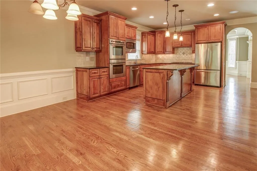 7985 Magnolia Square, Sandy Springs, Georgia 30350, 4 Bedrooms Bedrooms, ,3 BathroomsBathrooms,Residential,Sold,7985 Magnolia Square,6862253