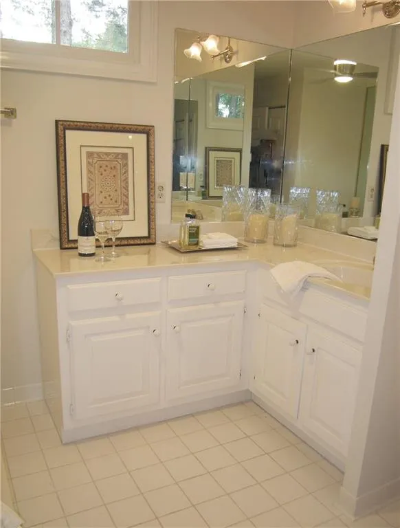 7155 Roswell Road Unit 33, Sandy Springs, Georgia 30328, 3 Bedrooms Bedrooms, ,3 BathroomsBathrooms,Residential,Sold,7155 Roswell Road Unit 33,6784040